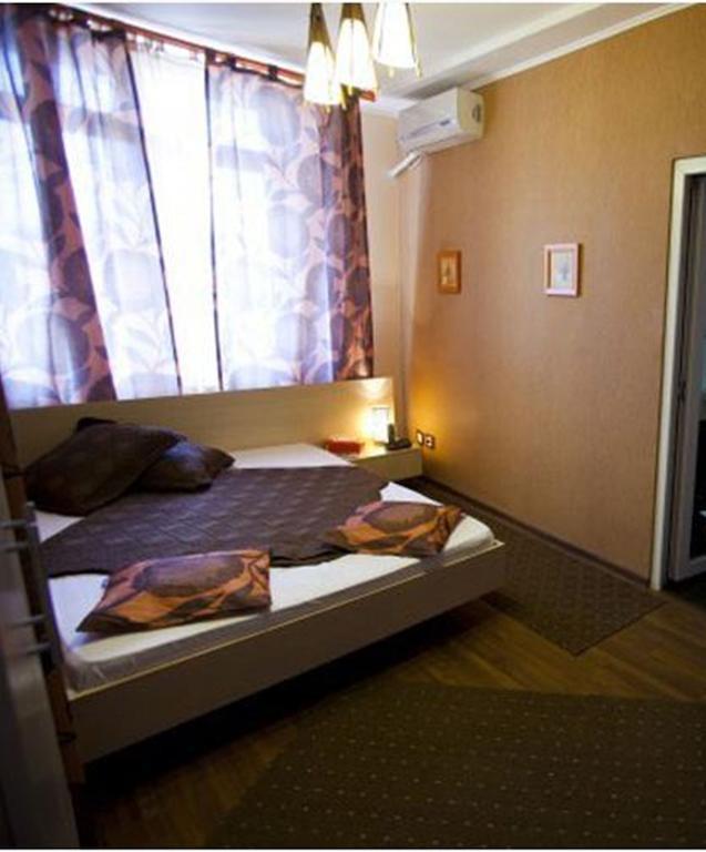 Hotel La Gil Bucarest